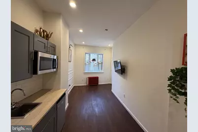 1003 S 6th Street, Philadelphia, PA 19147 - Photo 5