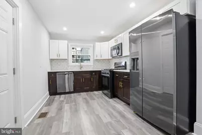 2037 E Cumberland Street, Philadelphia, PA 19125 - Photo 9