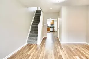 2655 Cedar St, Philadelphia, PA 19125 - Photo 9