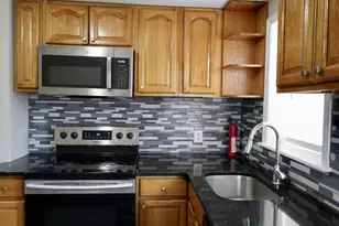 2655 Cedar St, Philadelphia, PA 19125 - Photo 11