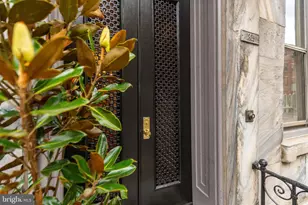 1805 Spruce St, Philadelphia, PA 19103 - Photo 3