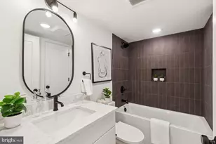 608 N Brenna Walk, Philadelphia, PA 19123 - Photo 39