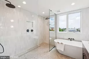 608 N Brenna Walk, Philadelphia, PA 19123 - Photo 49