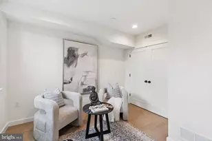 608 N Brenna Walk, Philadelphia, PA 19123 - Photo 5