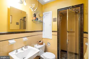 5735 W Jefferson St, Philadelphia, PA 19131 - Photo 15