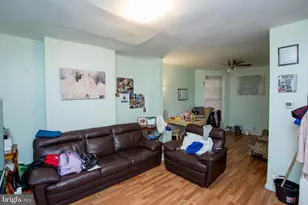 2028 S Alden St, Philadelphia, PA 19143 - Photo 5