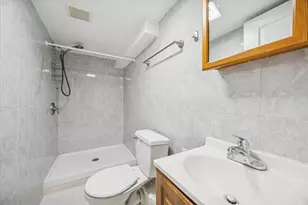 2416 Manning St, Philadelphia, PA 19103 - Photo 11