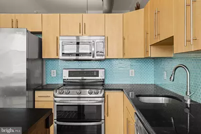 1100 S Broad Street #415C, Philadelphia, PA 19146 - Photo 43