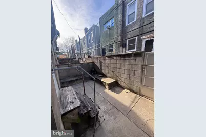 2232 S Bonsall Street, Philadelphia, PA 19145 - Photo 9