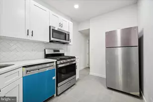 1853 Tulip St, Philadelphia, PA 19125 - Photo 9