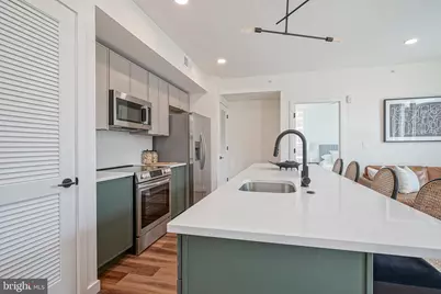 1301 Bainbridge Street #402, Philadelphia, PA 19147 - Photo 3