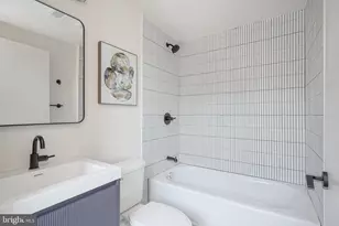 1301 Bainbridge St, Philadelphia, PA 19147 - Photo 9