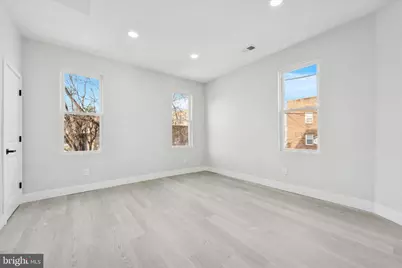 6506 N Park Avenue, Philadelphia, PA 19126 - Photo 25