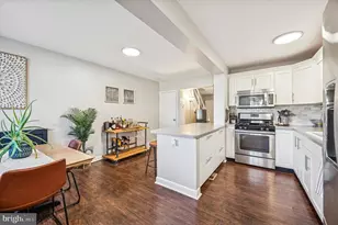 442 Hermit St, Philadelphia, PA 19128 - Photo 11