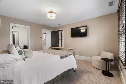 2041 Locust Street, Philadelphia, PA 19103 - Photo 65