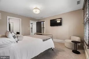 2041 Locust St, Philadelphia, PA 19103 - Photo 65