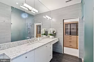 2041 Locust St, Philadelphia, PA 19103 - Photo 21