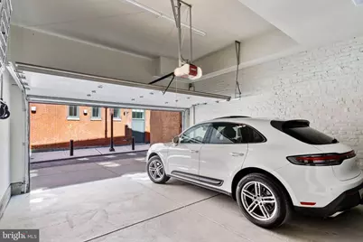 2041 Locust Street, Philadelphia, PA 19103 - Photo 67