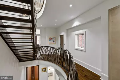 2041 Locust Street, Philadelphia, PA 19103 - Photo 13