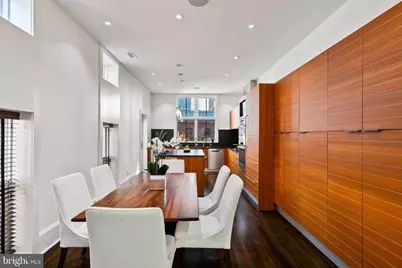 2041 Locust Street, Philadelphia, PA 19103 - Photo 37