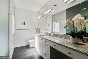 2041 Locust St, Philadelphia, PA 19103 - Photo 19