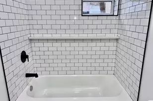 1817 S 5th St, Philadelphia, PA 19148 - Photo 21