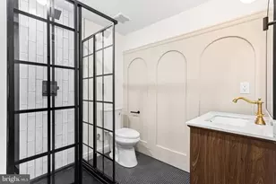 2341 Belgrade St, Philadelphia, PA 19125 - Photo 13