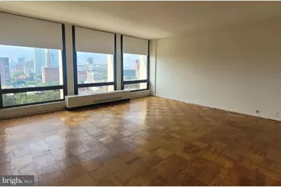 210 Locust Street #19FW, Philadelphia, PA 19106 - Photo 1