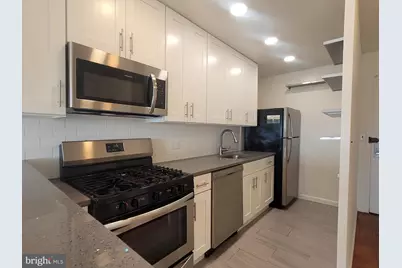 210 Locust Street #19FW, Philadelphia, PA 19106 - Photo 5