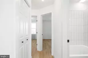 448 Markle St, Philadelphia, PA 19128 - Photo 17