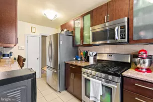 6152 N Warnock St, Philadelphia, PA 19141 - Photo 7