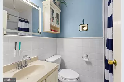 6152 N Warnock Street, Philadelphia, PA 19141 - Photo 15