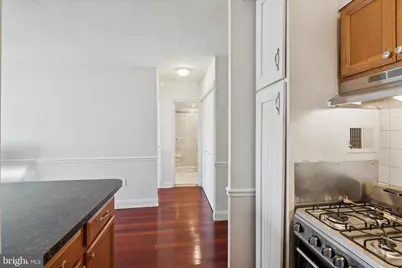 2101 Chestnut Street #1412, Philadelphia, PA 19103 - Photo 3