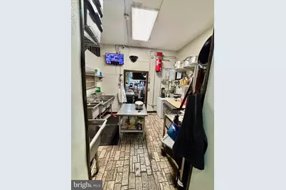 2084 E Allegheny Avenue, Philadelphia, PA 19134 - Photo 15