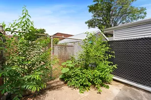 3010 Emerald St, Philadelphia, PA 19134 - Photo 17