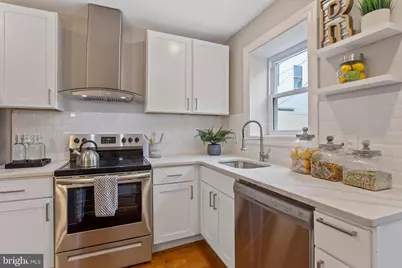 602 Fernon Street, Philadelphia, PA 19148 - Photo 9