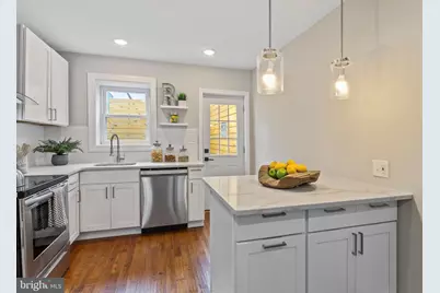 602 Fernon Street, Philadelphia, PA 19148 - Photo 7