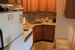 1610 E Walnut Ln, Philadelphia, PA 19138 - Photo 7