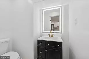 1812 N Front St, Philadelphia, PA 19122 - Photo 13