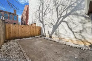 1812 N Front St, Philadelphia, PA 19122 - Photo 17