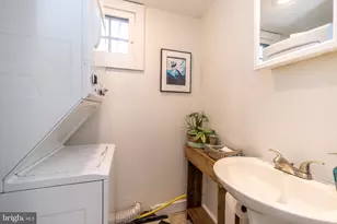 632 W Naomi St, Philadelphia, PA 19144 - Photo 23