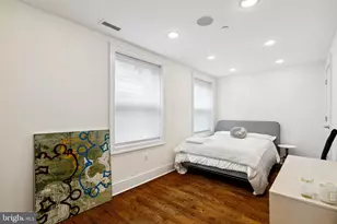 915 Clinton St, Philadelphia, PA 19107 - Photo 17