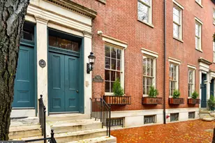 915 Clinton St, Philadelphia, PA 19107 - Photo 3