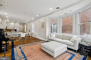 915 Clinton St, Philadelphia, PA 19107 - Photo 5