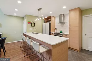 1210 Addison Walkway St, Philadelphia, PA 19147 - Photo 7