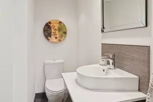 1210 Addison Walkway St, Philadelphia, PA 19147 - Photo 13