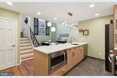 1210 Addison Walkway Street, Philadelphia, PA 19147 - Photo 9