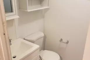 1707 Spruce St, Philadelphia, PA 19103 - Photo 7