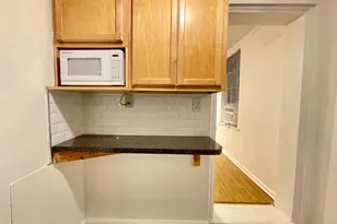 1707 Spruce St, Philadelphia, PA 19103 - Photo 5