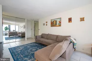 1326 Spruce St, Philadelphia, PA 19107 - Photo 3